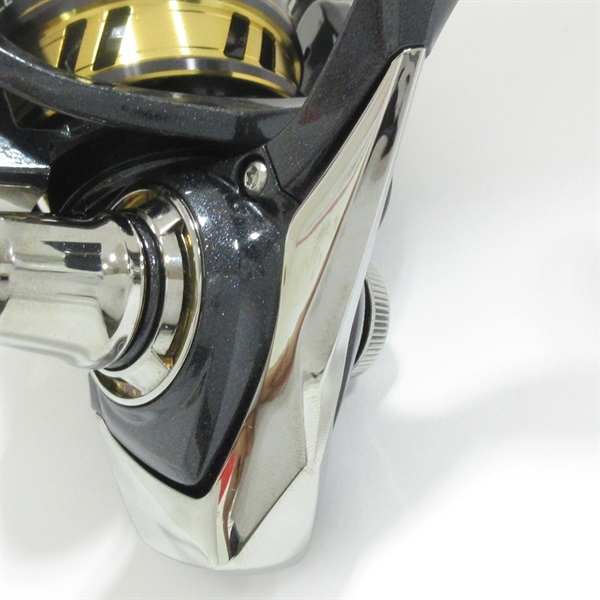 １８レガリスＬＴ ３０００Ｄー Ｃ